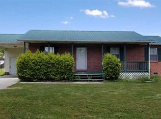 1583 Oak Tree Ln SE, Cleveland, TN 37311