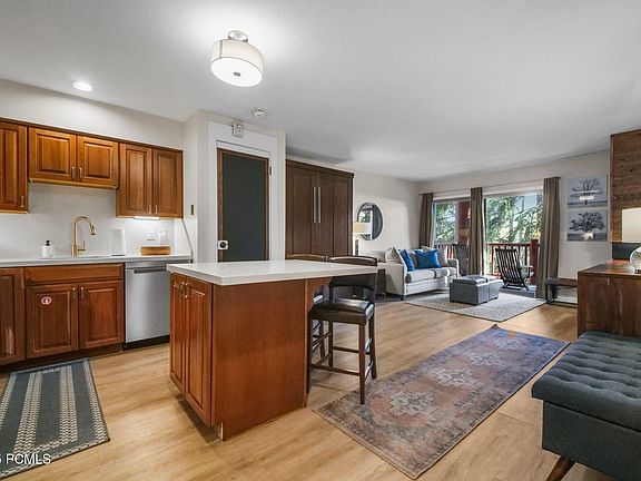 2nd image of 401 Silver King Dr #17