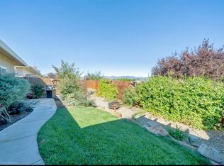 580 Grants Pass Pl, Redding, CA 96003