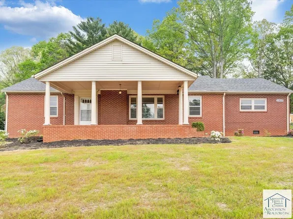 3202 Daniels Creek Rd, Collinsville, VA 24078