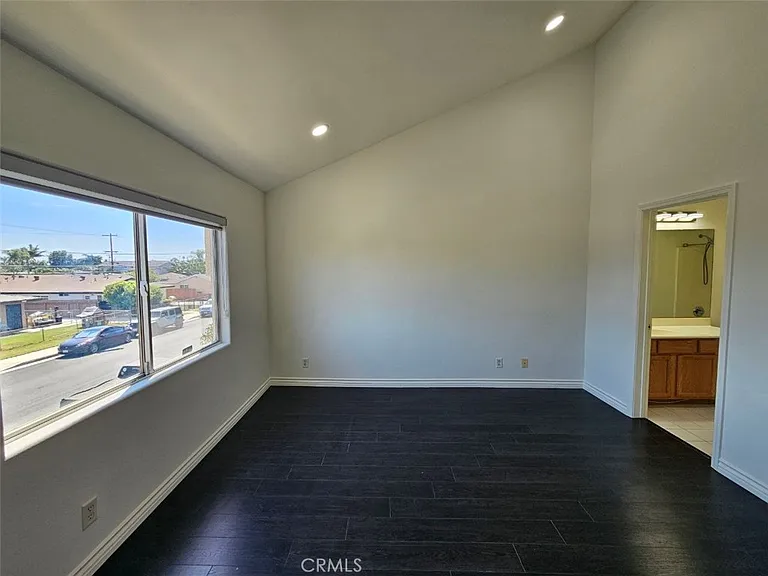22027 Hawaiian Ave — Photo 15