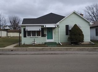 703 Ledochowski St, Lemont, IL 60439