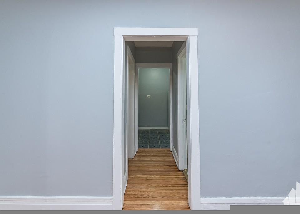 1st image of 4610 N Beacon St #4600-4D