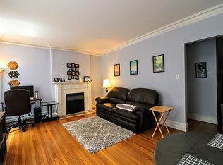 135 W 58th St, New York, NY 10019