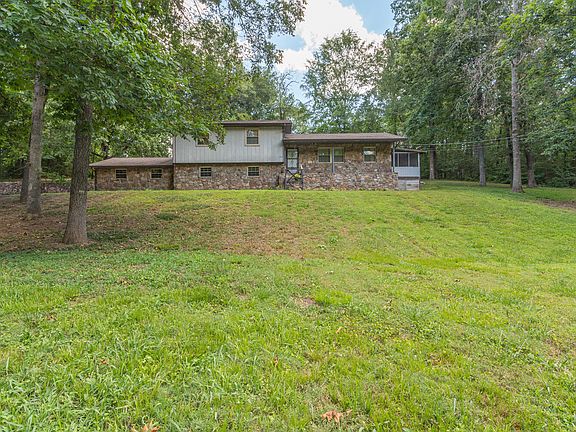 4th image of 247 McAllister Ln