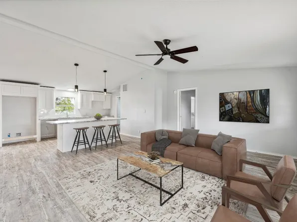 4508 Christy Dr, Granbury, TX 76049