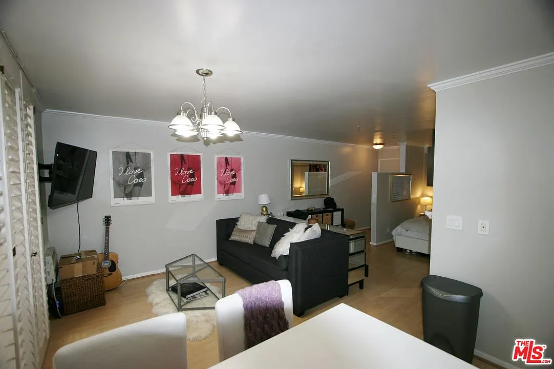 Studio, 1.0 bath, 475 sqft, $2,150 — Photo 3