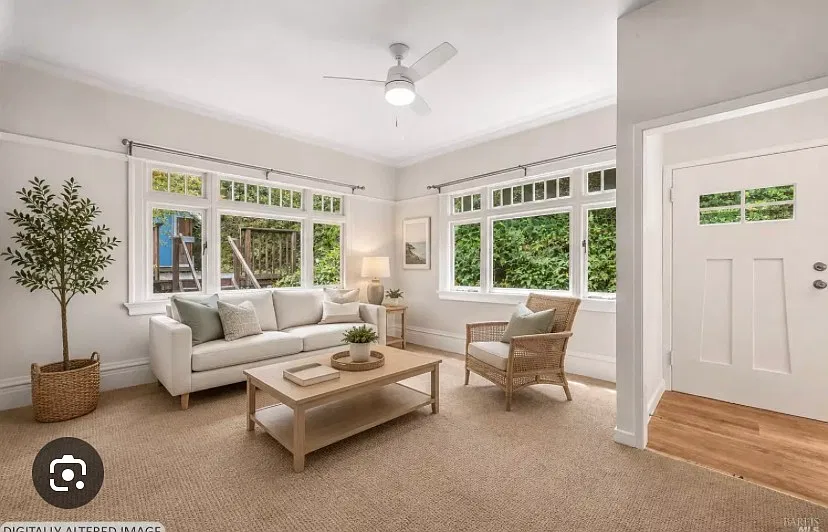 Online staging -apartment is not furnished.