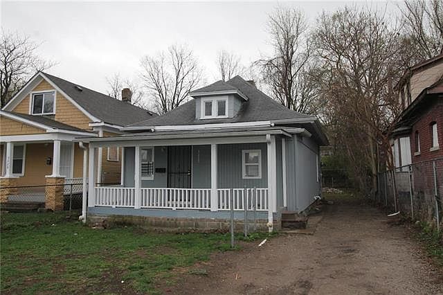 1st image of 3227 E 27th St