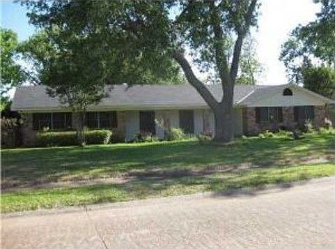5th image of 2306 Ashdown Dr