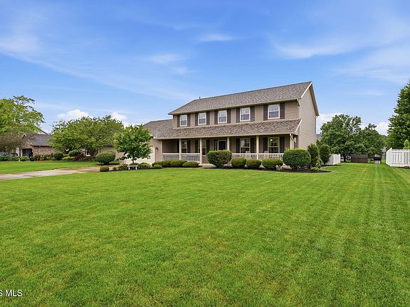 2nd image of 1408 Brook Lawn