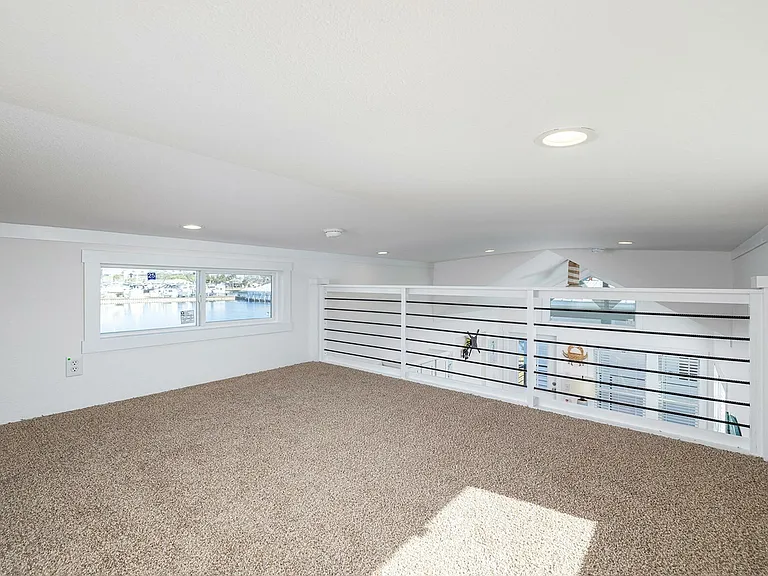 Beach House loft