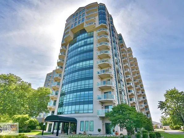 4789 Riverside Dr E #1406, Windsor, ON N8Y 5A2