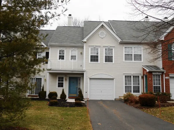 703 S Branch Dr, Whitehouse Station, NJ 08889