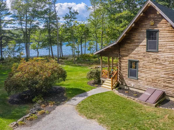 25 Loon Lane, Hope, ME 04847