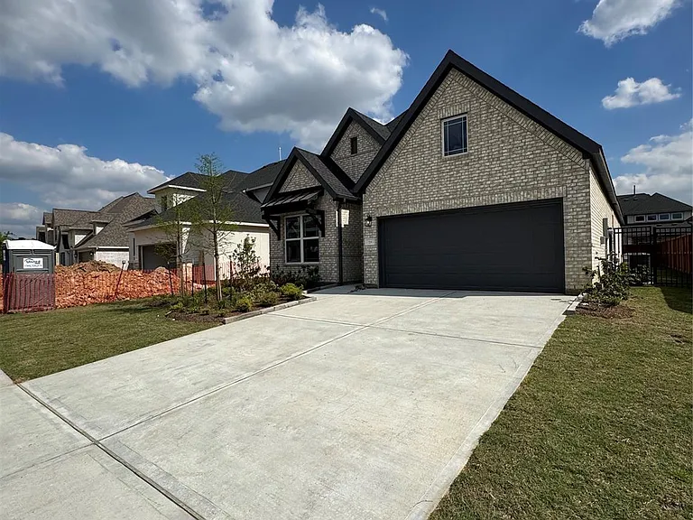 7129 Carriage Light Dr — Photo 8