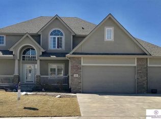 5508 N 154th St, Omaha, NE 68116