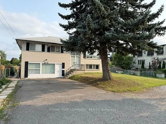 225 16th Ave — Photo 1