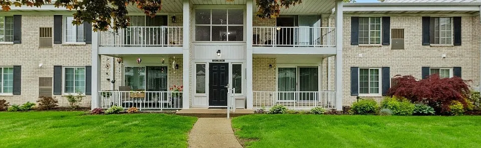 35980 Ann Arbor Trl #25
