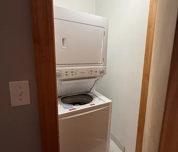 4030 S Indiana Ave #3 — Photo 11