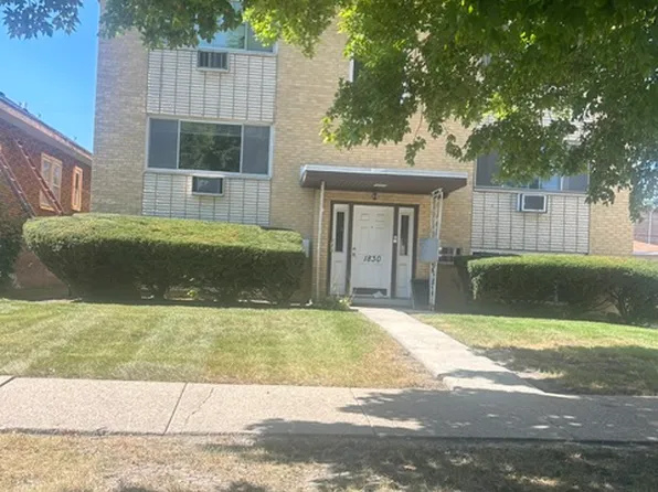 1830 S 13th Ave #1S, Broadview, IL 60155