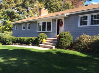12 Gail St, Chelmsford, MA 01824