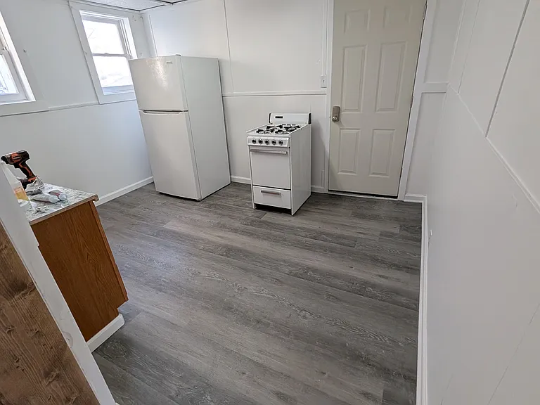 311 Adams St #2 — Photo 8