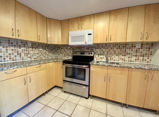 513 Cathedral St APT 3B, Baltimore, MD 21201