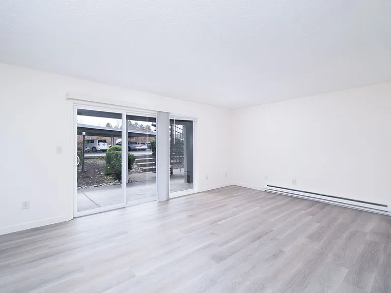 French Chateau Apartments — Photo 29