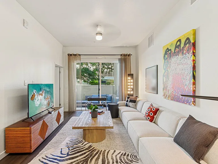 DC Heights Apartments — Photo 104