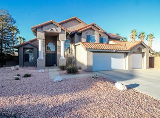 20424 Red Hawk Pl, Apple Valley, CA 92308