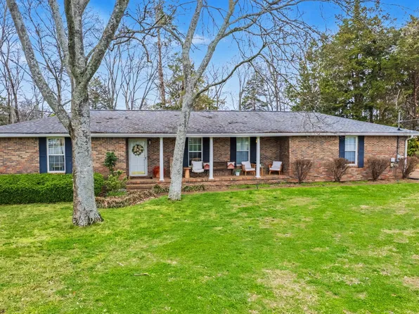 1515 Smith Dr, Lebanon, TN 37087