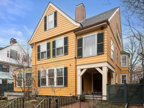 15 Traill St, Cambridge, MA 02138
