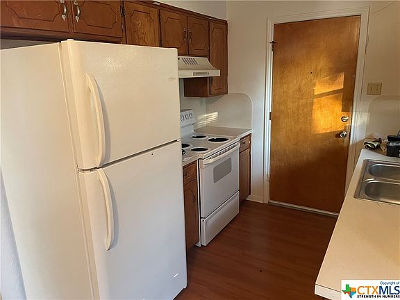 4th image of 2205 Spicewood Dr