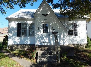 905 E 6th St, Washington, MO 63090
