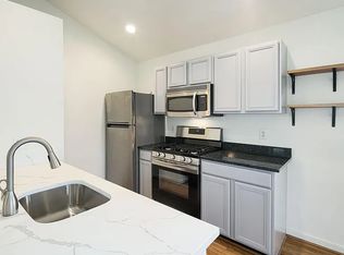921 Lombard St APT D, Philadelphia, PA 19147