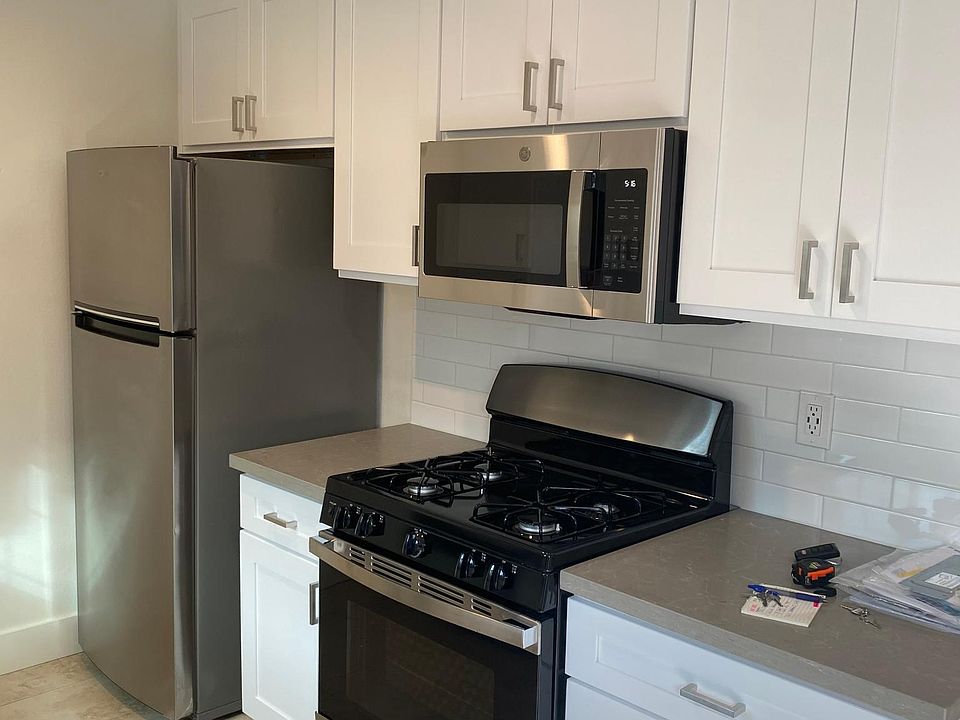 1st image of 289 Ogle St #B