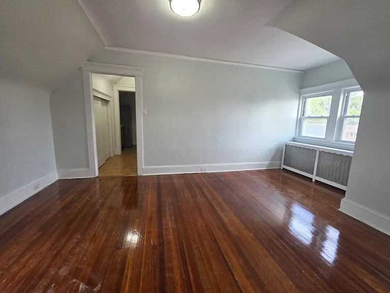 81 Waring Pl #3 — Photo 11