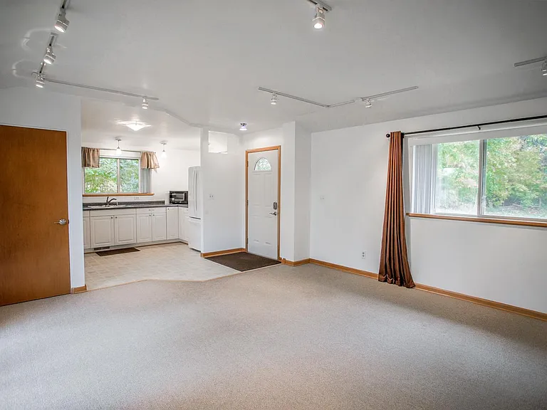 5411 N 225 W — Photo 19