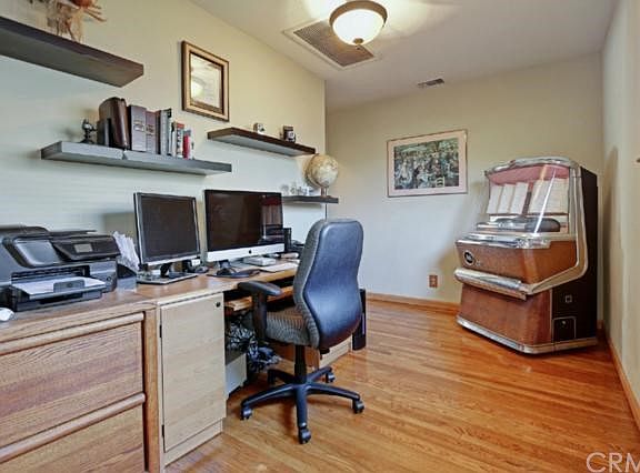 5th image of 1513 W 154th Pl