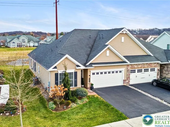 4406 Allegiant St, Coopersburg, PA 18036