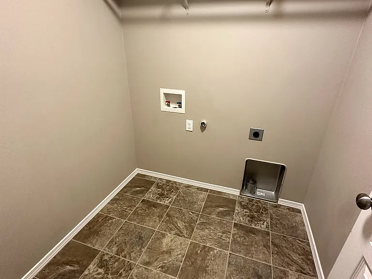 2663 Torrey Pines Way — Photo 19