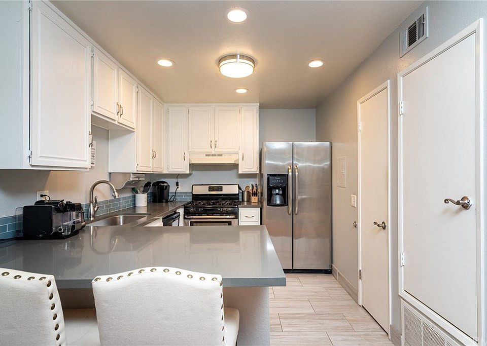 1st image of 1066 Cabrillo Park Dr APT D