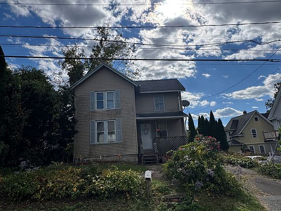 2nd image of 26 Grand Street