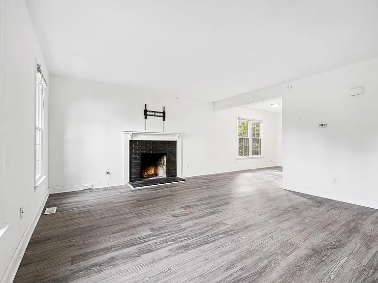 6101 Highcastle Ct — Photo 5