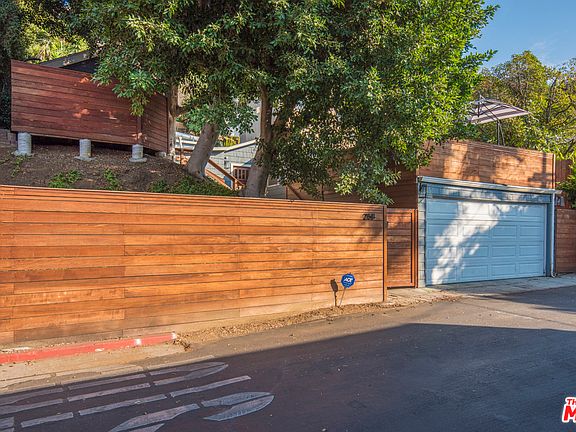 3rd image of 2158 Alcyona Dr