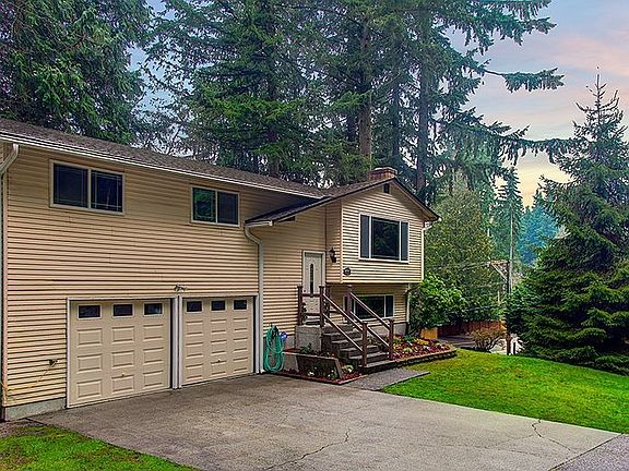 5th image of 20420 15th Ave W