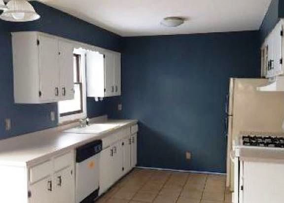 2nd image of 216 119th Ave NE