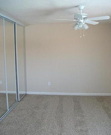 4th image of 5985 Fennell Ave