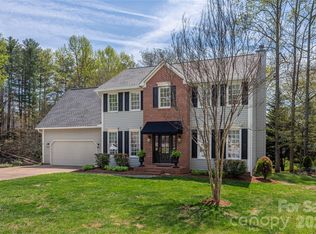 42 Cranberry Bog Ct, Fletcher, NC 28732